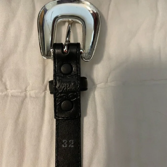 Vintage Tony Lama Black Leather and Silver Concho Women's Western Belt - Picture 4 of 4